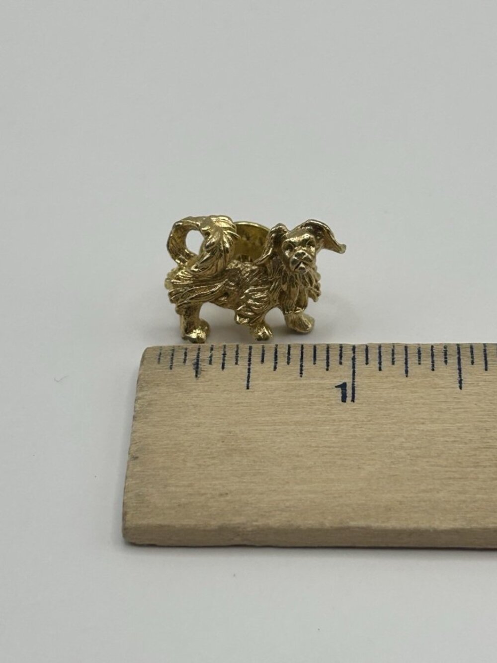 Vintage Dog Brooch Gold Tone Pin Pekingese Havanese Japanese Chin Shiz Tsu - Picture 5 of 6
